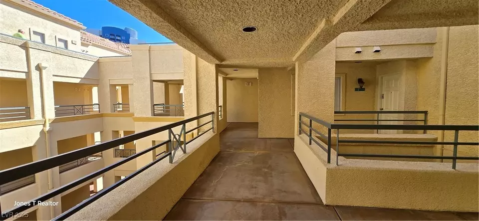 Entry Way - 220 E Flamingo Rd #302, Las Vegas, NV 89169 photo 2 of 2