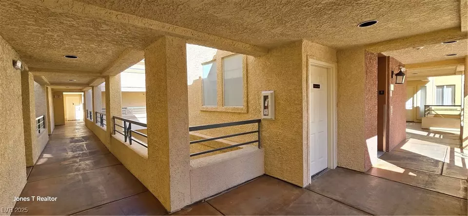Entry Way - 220 E Flamingo Rd #302, Las Vegas, NV 89169 photo 1 of 2