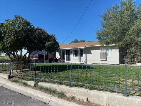 27 Carson Ct, Ely, NV 89301