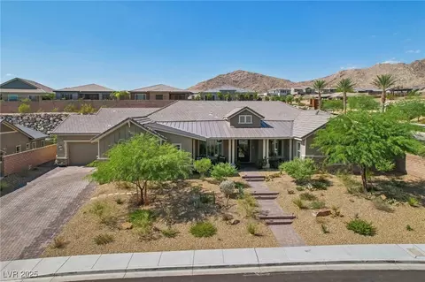 11181 Luna Blanca Dr, Las Vegas, NV 89138