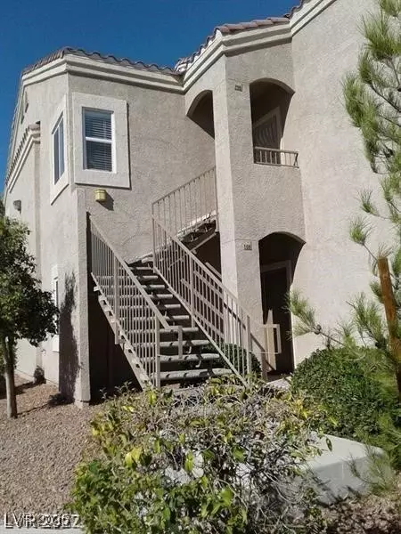 9470 Peace Way #206, Las Vegas, NV 89147