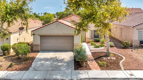 8557 Hidden Pines Ave, Las Vegas, NV 89143