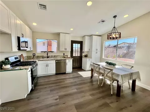 407 Tiger Lily Way, Henderson, NV 89015