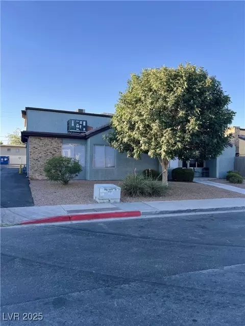 1420 Hialeah Dr #D, Las Vegas, NV 89119