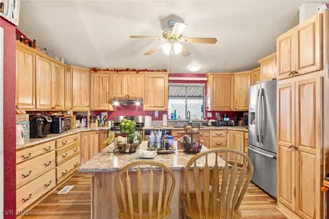 4954 Mar Vista Way, Las Vegas, NV 89121
