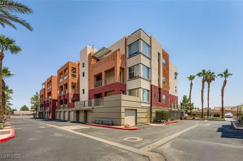 87 E Agate Ave #208, Las Vegas, NV 89123