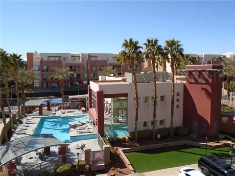 19 E Agate Ave #306, Las Vegas, NV 89123