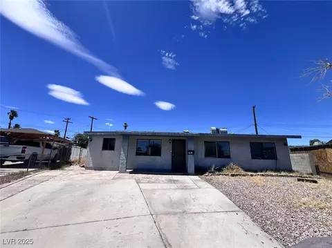 6120 Denver Cir, Las Vegas, NV 89107