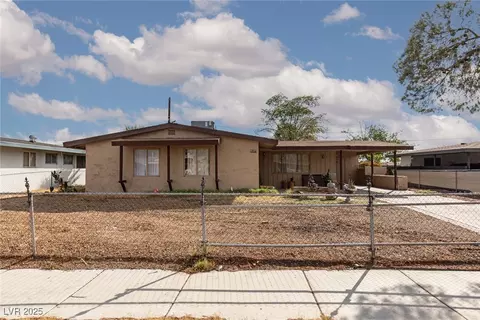 1204 Arrowhead Ave, Las Vegas, NV 89106