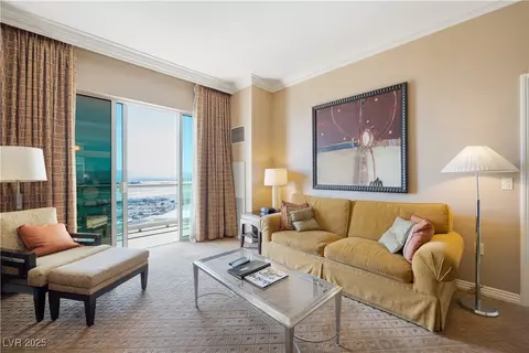 135 E Harmon Ave #3014, Las Vegas, NV 89109