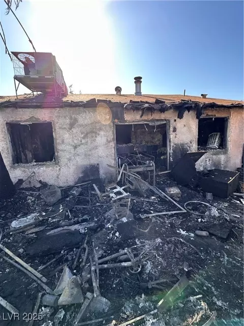 52 Madras Cir, Las Vegas, NV 89110