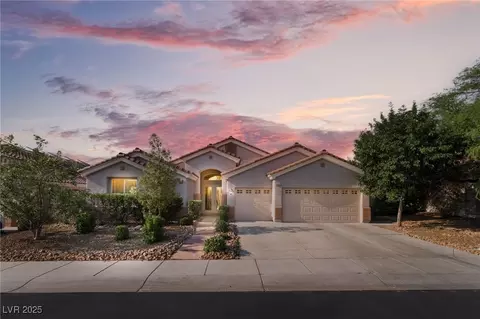 8805 Don Horton Ave, Las Vegas, NV 89178