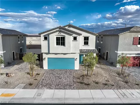 7429 Cooper Cove Dr #32, North Las Vegas, NV 89084