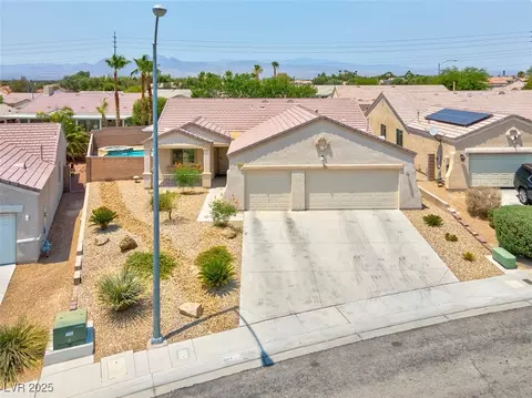 6017 Deep Blue St, North Las Vegas, NV 89031