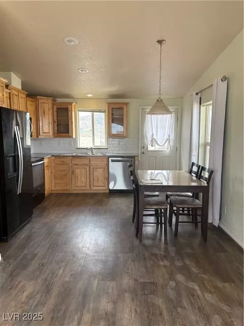 403 W 283rd St, Ely, NV 89301 photo 2