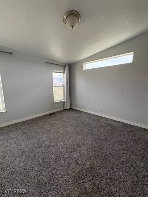 403 W 283rd St, Ely, NV 89301 photo 4