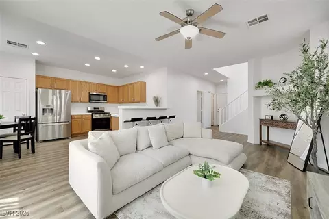 6267 Dollar Bill Ct, Las Vegas, NV 89141