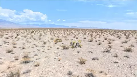 2191 E Nicholas Dr, Pahrump, NV 89060