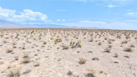 2191 E Nicholas Dr, Pahrump, NV 89060