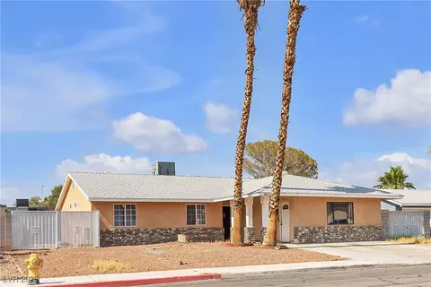 5812 Maynard Ave, Las Vegas, NV 89108