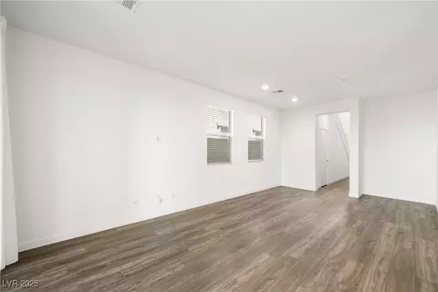 Living - 175 Strada Fontana, Henderson, NV 89011 photo 5 of 5