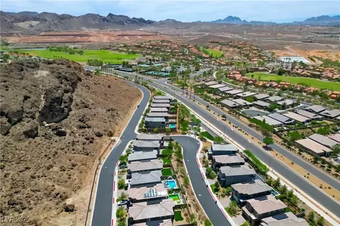 View/Area - 175 Strada Fontana, Henderson, NV 89011 photo 2 of 17