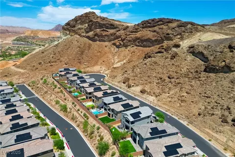 View/Area - 175 Strada Fontana, Henderson, NV 89011 photo 6 of 17