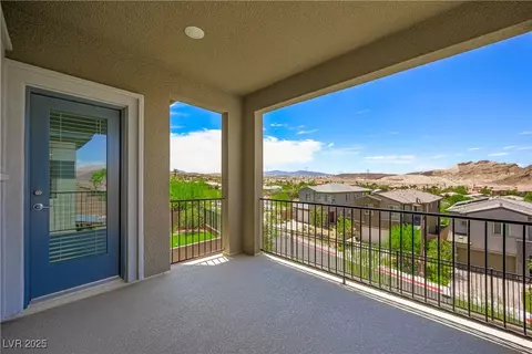 Exterior - 175 Strada Fontana, Henderson, NV 89011 photo 3 of 11