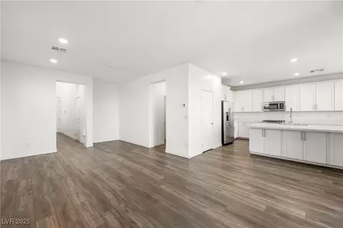 Entry Way - 175 Strada Fontana, Henderson, NV 89011 photo 1 of 6
