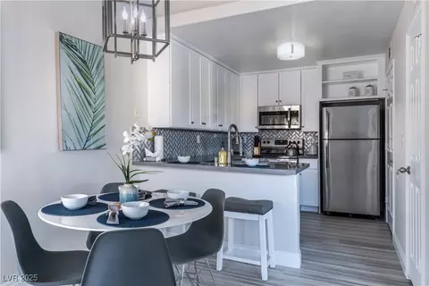 4400 S Jones Blvd #2066, Las Vegas, NV 89103