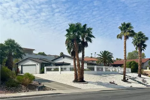 935 Vista Lago Way, Boulder City, NV 89005