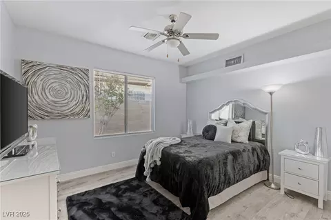 Bedroom - 3 Chatmoss Rd, Henderson, NV 89052 photo 4 of 8