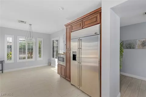 Kitchen - 3 Chatmoss Rd, Henderson, NV 89052 photo 5 of 5