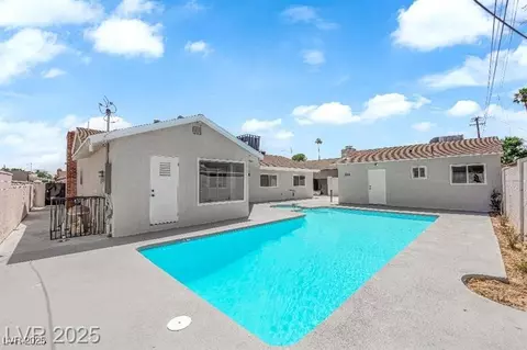 1905 E Oakey Blvd, Las Vegas, NV 89104