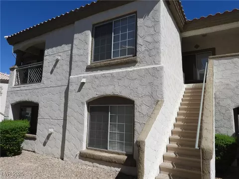 6904 Indian Chief Dr #201, Las Vegas, NV 89130