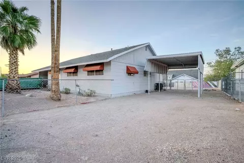 211 Nebraska Ave, Henderson, NV 89015