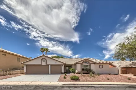 6435 Heatherton Ave, Las Vegas, NV 89110