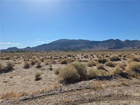 5150 N Timberland Dr, Pahrump, NV 89060