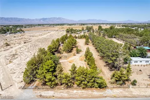 6210 Hawkins Way, Pahrump, NV 89061