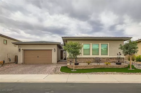 692 Dorsey Falls St, Henderson, NV 89011