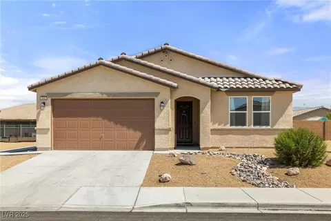 3942 E Summit Ave, Pahrump, NV 89061