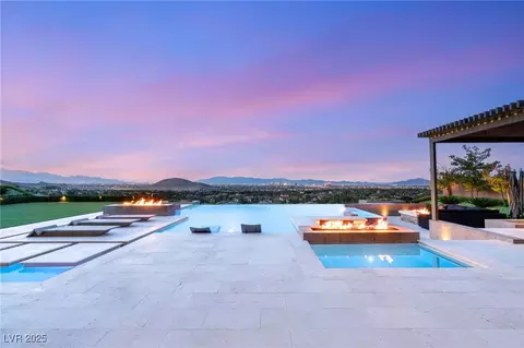 34 Olympia Outlook Dr, Las Vegas, NV 89141