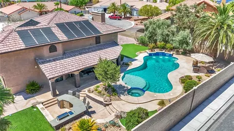 3130 Appleblossom Cir, Las Vegas, NV 89117