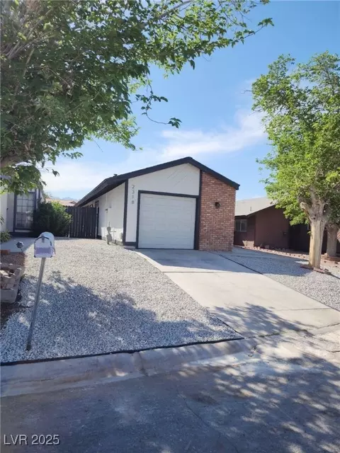 2318 El Molino Cir, Las Vegas, NV 89108