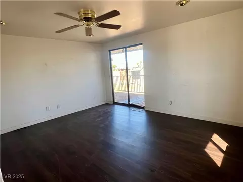 225 Apache Pl, Henderson, NV 89015 photo 11