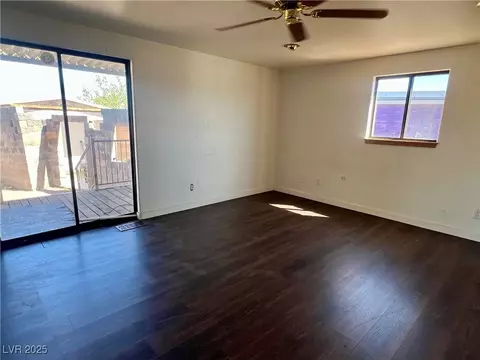 225 Apache Pl, Henderson, NV 89015 photo 10