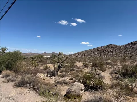 E Hobson, Searchlight, NV 89046 photo 8