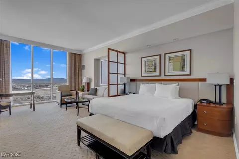 135 E Harmon Ave #3418, Las Vegas, NV 89109