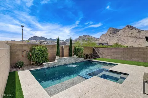 2115 Noble Perch St, Las Vegas, NV 89138