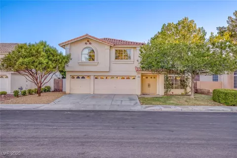 903 Sitting Bull Dr, Henderson, NV 89014